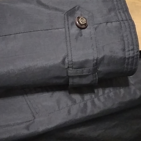 Women's Lightweight Black Trench Coat - Picture 3 of 14